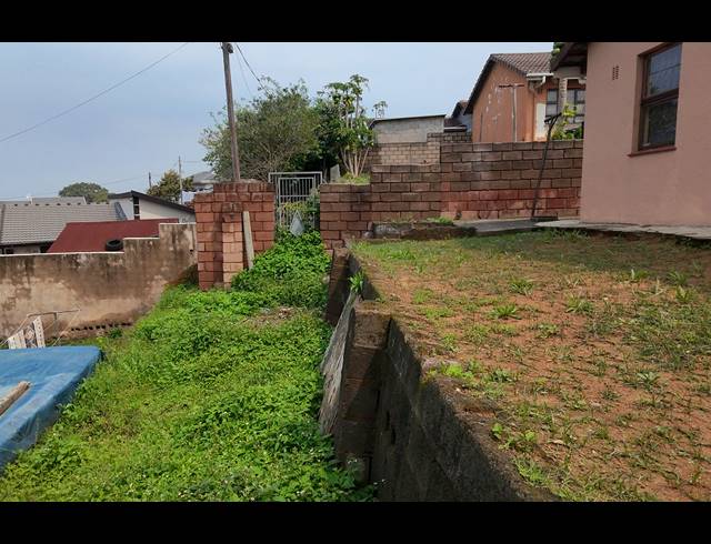 3 BEDROOM HOUSE FOR SALE IN UMLAZI Q